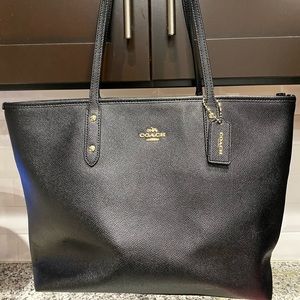 Coach tote bag